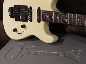 EXCEPTIONAL CONDITION! 1980’s CREAM WHITE HSS CHARVEL STRAT ELECTRIC GUITAR+CASE
