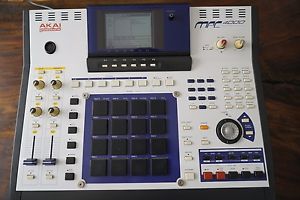 Akai MPC 4000 w/Original Manual and New 128 GB HD (Great Conditon)