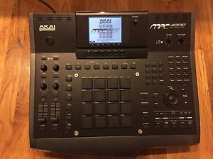 AKAI mpc 4000