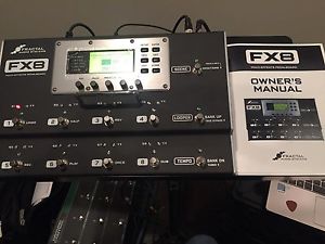 Fractal Audio FX8 Multi-Effects Pedal Board (NR)