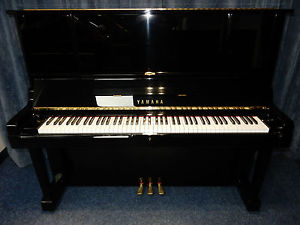 YAMAHA U3 UX3 UPRIGHT PIANO. WITH 5 YEAR GUARANTEE