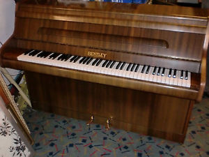 BENTLEY small modern overstrung and underdamper WALLNUT can deliver! £450 buy