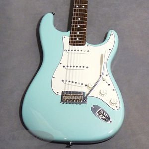 Fender Limited Edition American Standard Stratocaster (Daphne Blue/R)