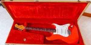 Fender Fullerton '62 Reissue Stratocaster 1983 Fiesta red over black