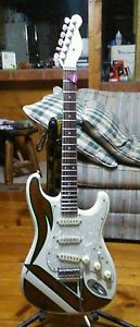 Custom Shop Stratocaster Electric Guitar