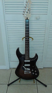 Line 6 Variax Standard Modeling Guitar Sunburst