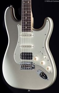 Suhr® Classic Pro Inca Silver HSS (15)
