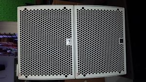 Yorkville Floor Model - PSA1W Paraline Loudspeaker - 700W