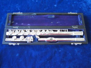 Vintage Cundy-Bettoney Boston solid silver flute, new pads and corks.
