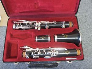 Used Buffet E 11 A Clarinet