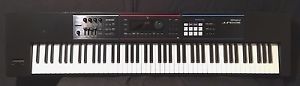 Roland JUNO DS88