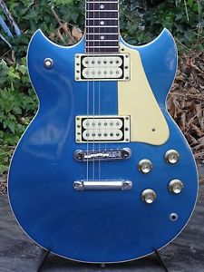 YAMAHA SG-800S Used  w/ Gigbag