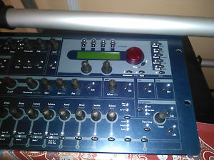 Waldorf Q rack Blue, please read description