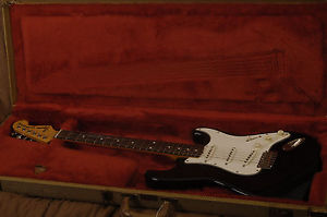 1983 Fender Squier Black made in Japan