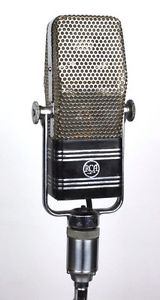 Near Mint RCA 44 BX Ribbon Broadcast Studio Microphone Working & Desk Stand, 77