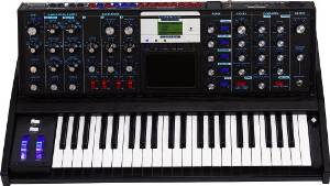 Moog Minimoog Voyager Electric Blue Edition
