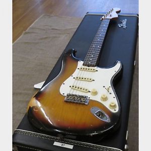 Fender Stratocaster 1967 Electric guitar free shipping