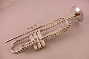 Yamaha YTR-8335S Xeno Professional Bb Trumpet