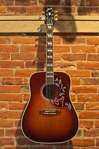 2015 Gibson Hummingbird Vintage Acoustic Guitar w/ OHSC