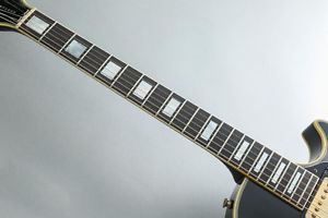 Greco EG1000B Used  w/ Hard case