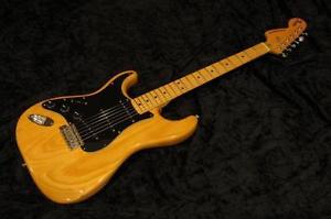 1977 Fender Stratocaster / Left Hand Vintage Electric Guitar Free Shipping