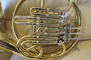 Yamaha Bb Single French Horn Model YHR-322II 322 - Lightly Used