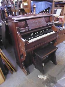 Organ, Pedal, Estey, with Stool, 368711