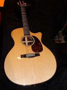 Martin Performing Artist Series GPCPA1 Plus Grand Performer Acoustic-Electric Gu