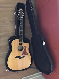 acoustic guitar with hard case Taylor 410-CE