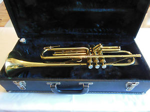 1946 The Martin Committee Jazz Trumpet w/ 2 Mouthpieces & Case