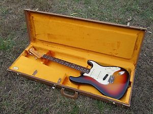 2007 Fender Stratocaster 62 Reissue, AVRI, 1962, EXC Player! Fender Brown Case!