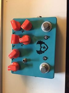 JHS Bun Runner Fuzz Pedal (discontinued rare)