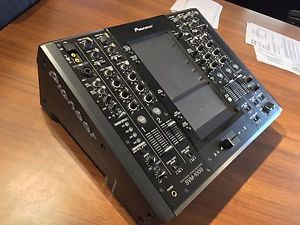 Pioneer SVM-1000 Video and Audio Mixer