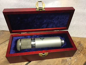 BLUE MODIFIED U 47 TUBE MICROPHONE  TYPE NEUMANN TELEFUNKEN- MINTY!