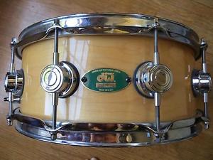 Craviotto DW 1-ply solid snare drum 14x5''. Attn collectors: rare green badge!