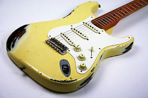 Used 1957 Heavy Relic Stratocaster W/OHSC Free Shipping