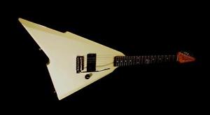 FENDER KATANA SQUIER 1985 MADE IN JAPAN. EXTREMELY RARE. WHITE. Made only 1 year