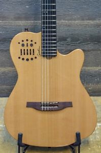 Godin ACS Slim Cedar Natural SG "SF" SA Electro-Classical Guitar w/Bag #16072147