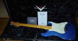 Fender Custom Shop Deluxe Stratocaster ( retired model)