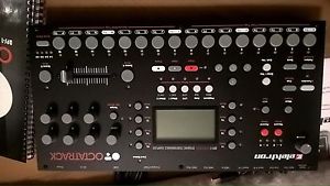 Elektron Octatrack DPS-1 / Mischpult / DJ / 8 Spuren / MIDI/ Sampler
