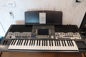 Profi-Keyboard  Yamaha PSR 9000, Version 3