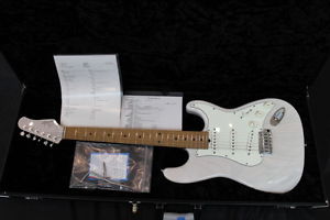 Suhr() Custom Classic FREESHIPPING from JAPAN