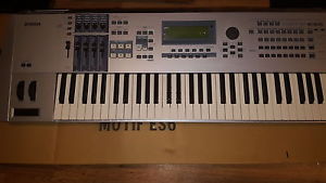 Yamaha MOTIF ES6 Keyboard Synthesizer