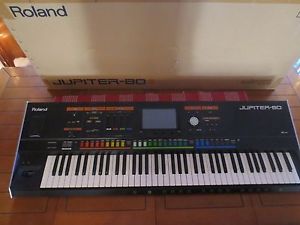 Roland Jupiter-80 Keyboard Synthesizer w/Original box VERY NICE!!!
