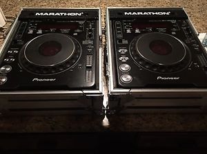 (2) Pioneer CDJ 1000 Mk2