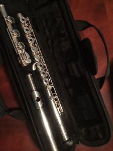 Yamaha 481 Solid Silver Flute