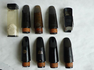 a bunch of SELMER BONADE VANDOREN B45 ZINNER clarinet mouthpieces FL ligature