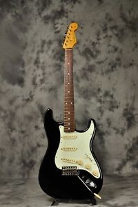 Fender Japan ST62 Black Made in Japan Used Guitar Free Shipping #g481