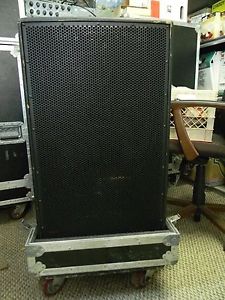 EAW SB600zF MEDIUM FORMAT SUBWOOFER SPEAKER ROLLING R & R TRAVEL ROAD CASE
