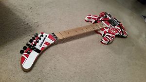 EVH STRIPED SERIES CUSTOM FRANKENKRAMER GUITAR